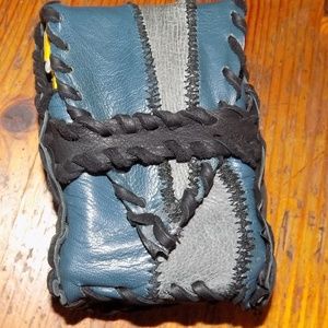 unique leather Cigaret-Pouch / Camera Pouch